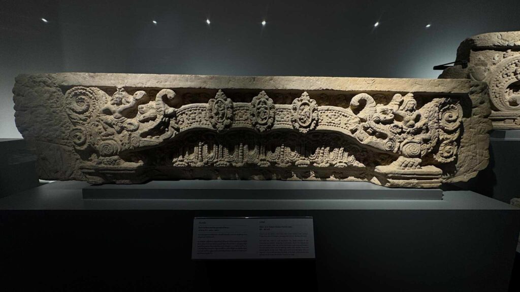 Prasat Khao Noi Si Chomphu: Faith Beyond Borders and the Heritage of Aranyaprathet