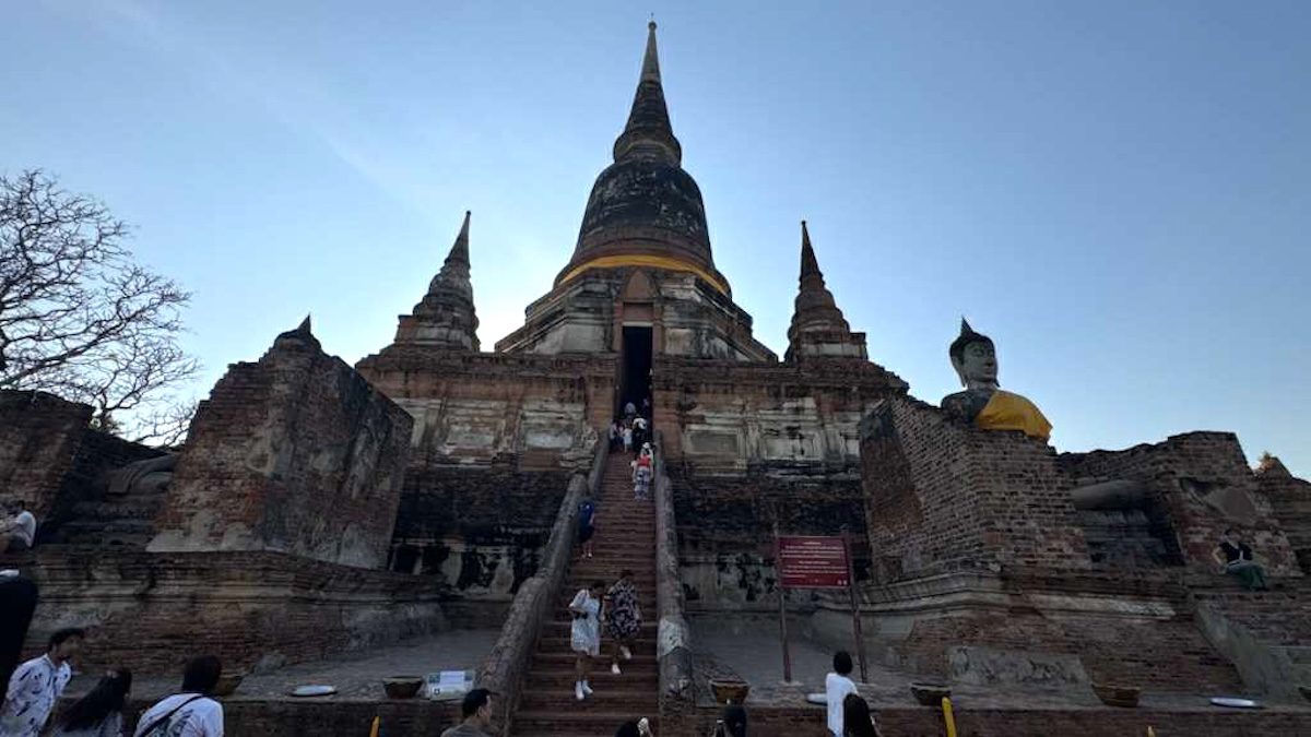 Tuk-Tuk Ride Through Ayutthaya to Wat Yai Chai Mongkhon