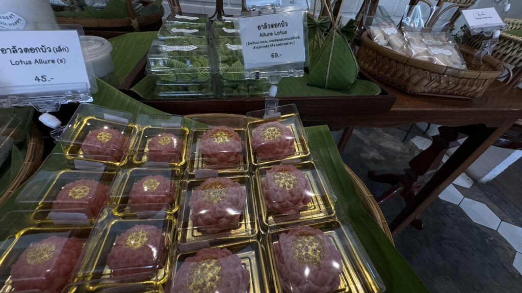 A-lua Dok Bua – Traditional Thai candy made at Baan Kao Nhom, a sweet symbol of Thai culture.