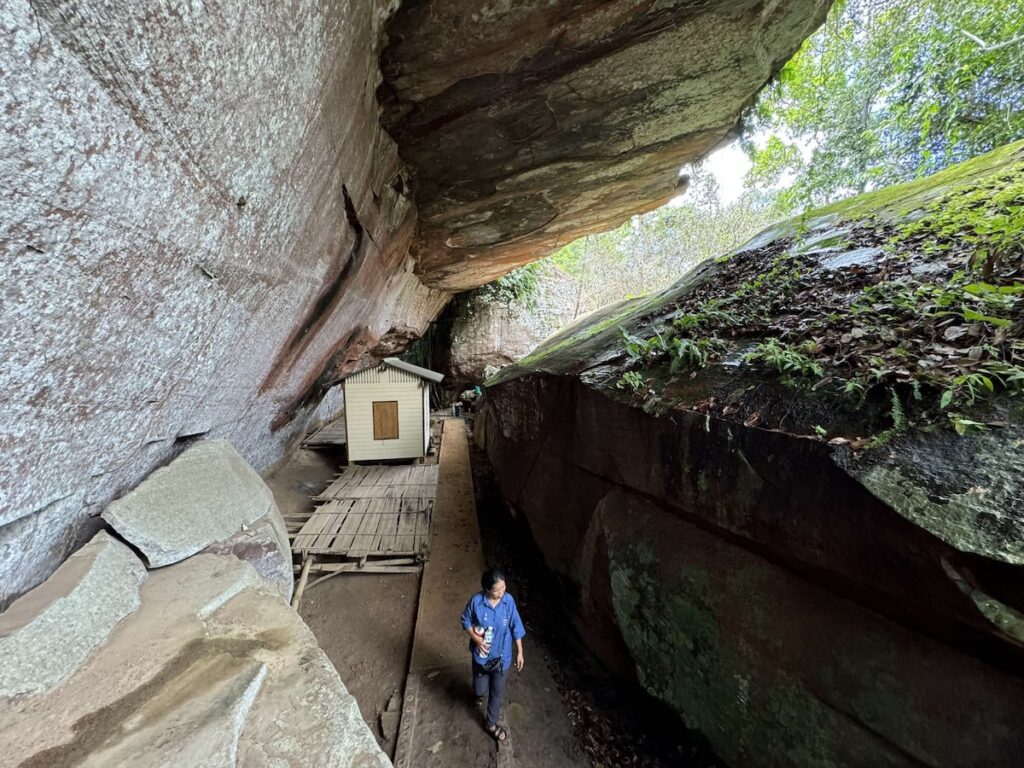Located at Ban Khok Phak Wan, Village No. 5, Ban Khok Phak Wan, Chat Trakan Subdistrict, Chat Trakan District, Phitsanulok Province.